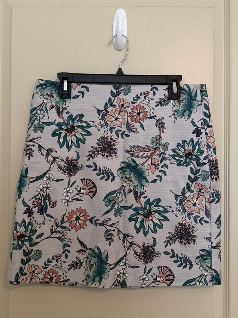 LOFT Floral A-Line Skirt in Teal, Blush and White - Picture 2 of 4